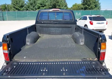 1999 Toyota Tacoma from USA, damaged, VIN 4TAPM62N8XZ407984